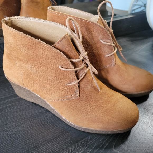 Lucky Brand booties - Picture 4 of 12